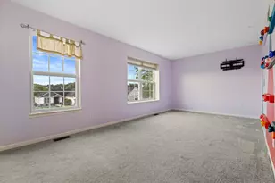 8126 Whitetail Dr, Racine, WI 53406 - Photo 24