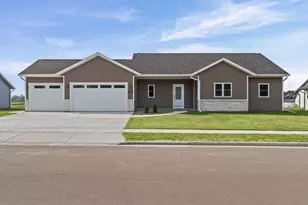 1222 Leo Dr, Holmen, WI 54636 - Photo 1