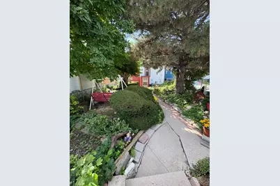 2812 S 34th St, Milwaukee, WI 53215 - Photo 2