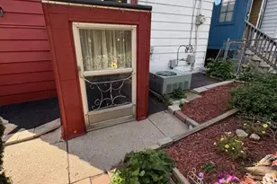2812 S 34th St, Milwaukee, WI 53215 - Photo 6