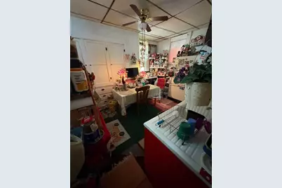 2812 S 34th St, Milwaukee, WI 53215 - Photo 8