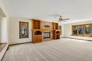 7586 Francis Ct, Franklin, WI 53132 - Photo 4