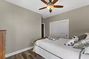 N54W23848 Fieldstone Pass Cir, Sussex, WI 53089 - Photo 22