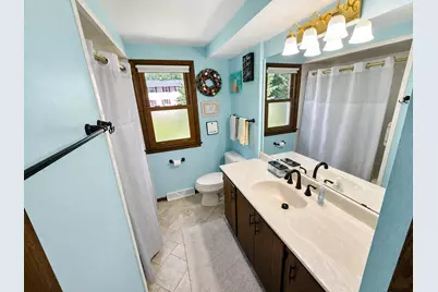 10600 W Monastery Dr, Franklin, WI 53132 - Photo 16