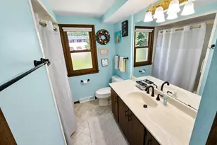 10600 W Monastery Dr, Franklin, WI 53132 - Photo 16
