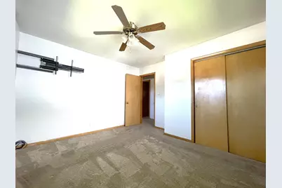 707  Lakeview Ave, South Milwaukee, WI 53172 - Photo 10