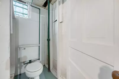 3131 E Crawford Ave, Saint Francis, WI 53235 - Photo 24