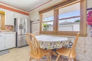7827 W Eden Pl, Milwaukee, WI 53220 - Photo 12