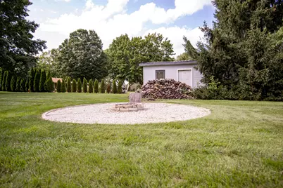 W358N5884  Surrey Dr, Oconomowoc, WI 53066 - Photo 56