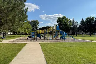 W163N11522 Windsor Ct, Germantown, WI 53022 - Photo 34