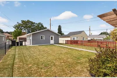 2311  Wood St, La Crosse, WI 54603 - Photo 22