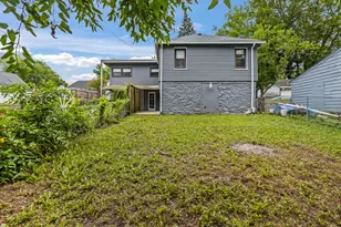 1012 Arcadin Ave, Waukesha, WI 53186 - Photo 8