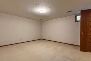 3450 Woodbridge Ct, La Crosse, WI 54601 - Photo 16