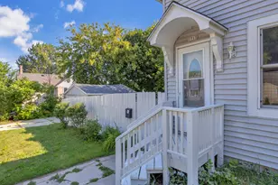 1715 S 9th St, Sheboygan, WI 53081 - Photo 8