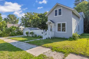 1715 S 9th St, Sheboygan, WI 53081 - Photo 4