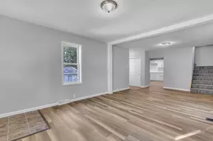 1715 S 9th St, Sheboygan, WI 53081 - Photo 10