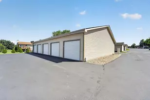 6650 Mariner Dr, Racine, WI 53406 - Photo 4