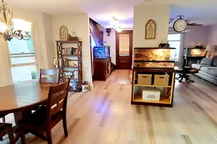 202 Grand Ave, Hartford, WI 53027 - Photo 6