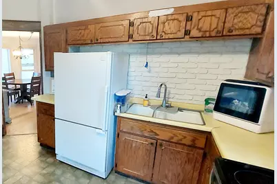 202  Grand Ave, Hartford, WI 53027 - Photo 12