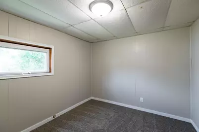 1009  5th Ave, La Crosse, WI 54601 - Photo 14