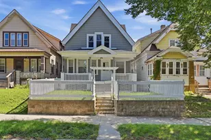 1626 S 32nd St, Milwaukee, WI 53215 - Photo 2