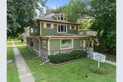 520 E Walworth Ave, Delavan, WI 53115 - Photo 1