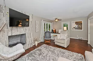 4312 W Upham Ave, Greenfield, WI 53220 - Photo 20