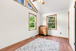 9935 W Green Tree Rd, Milwaukee, WI 53224 - Photo 22