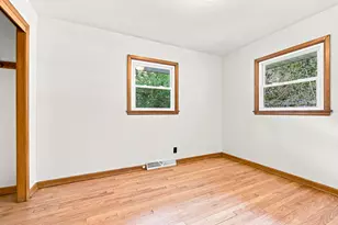 9935 W Green Tree Rd, Milwaukee, WI 53224 - Photo 24