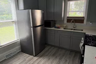 934 Wilson St, Racine, WI 53404 - Photo 2