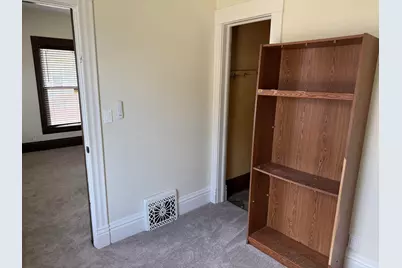 934  Wilson St, Racine, WI 53404 - Photo 10