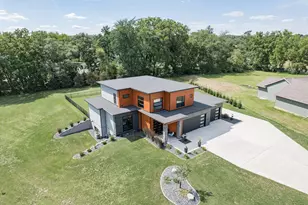 5921 N Sessler Ct, Harmony, WI 53563 - Photo 34