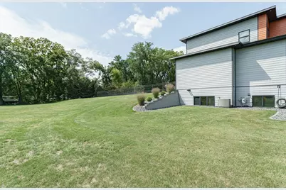 5921 N Sessler Ct, Harmony, WI 53563 - Photo 6