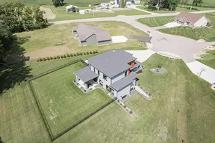 5921 N Sessler Ct, Harmony, WI 53563 - Photo 26