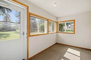 807 Madison Ave, Howards Grove, WI 53083 - Photo 14