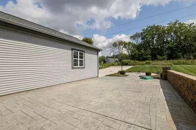 466  Bleeker St, Delafield, WI 53018 - Photo 42