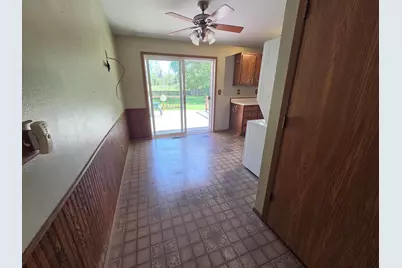 1845  Herman Rd, Manitowoc, WI 54220 - Photo 6