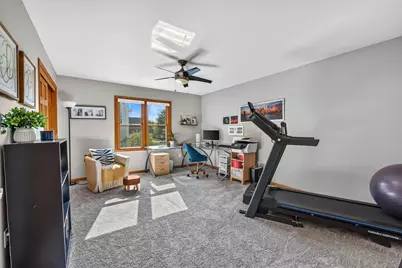 4370 W Carmel Dr, Franklin, WI 53132 - Photo 26