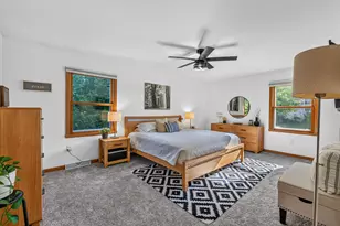 4370 W Carmel Dr, Franklin, WI 53132 - Photo 16