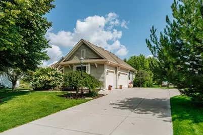 W188N4970  Red Crown Trl, Menomonee Falls, WI 53051 - Photo 46
