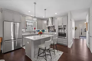 206 Rossini Dr, Lake Geneva, WI 53147 - Photo 10