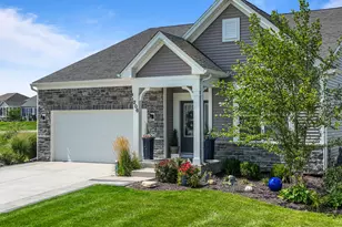 206 Rossini Dr, Lake Geneva, WI 53147 - Photo 2
