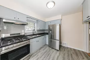 4234 N 29th St, Milwaukee, WI 53216 - Photo 4
