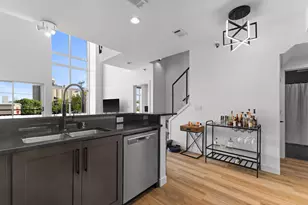 2121 S Kinnickinnic Ave, Milwaukee, WI 53207 - Photo 4