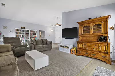 8042  41st Ave #22D, Kenosha, WI 53142 - Photo 4