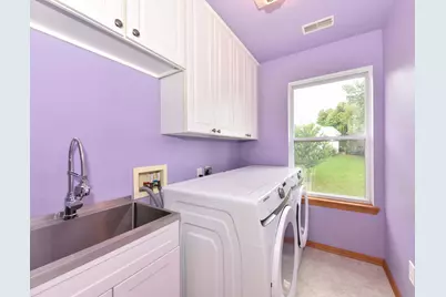 1266  Kennedy Dr, Hartford, WI 53027 - Photo 26
