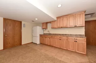 1266 Kennedy Dr, Hartford, WI 53027 - Photo 32