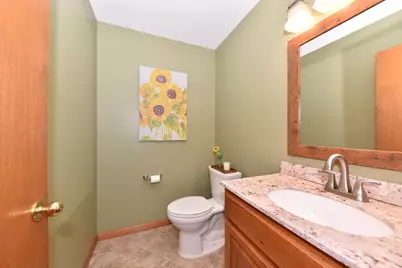 1266  Kennedy Dr, Hartford, WI 53027 - Photo 12