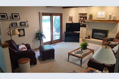 3715  Sherrie Ln, Racine, WI 53405 - Photo 18