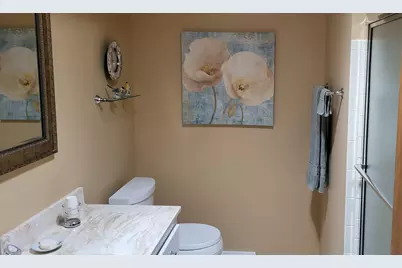 3715  Sherrie Ln, Racine, WI 53405 - Photo 6